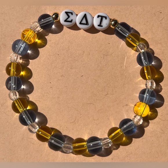 New Sigma Delta Tau Glass Bead Bracelet Clear Blue Gold with Greek Letters SDT - Picture 2 of 4
